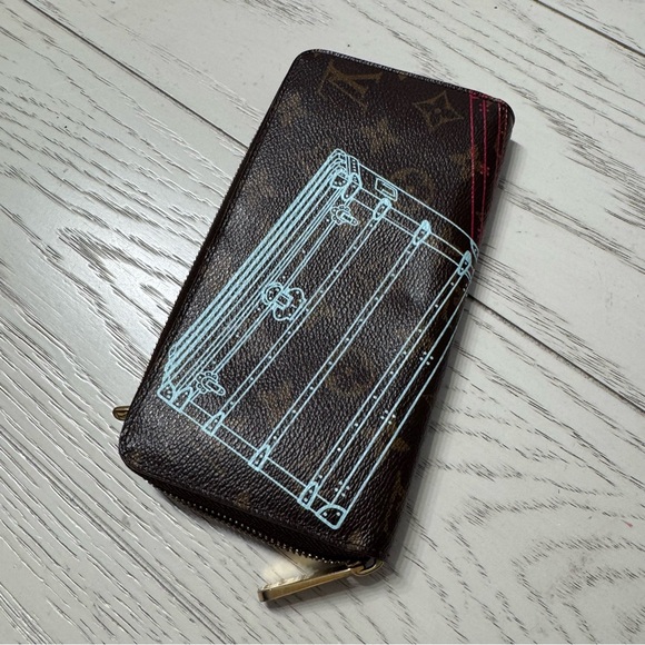 Louis Vuitton Brown and Blue Wallet - Picture 1 of 11